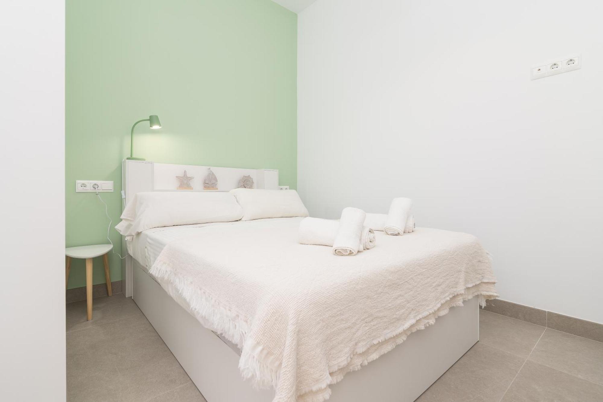 Suite Homes Alice Valentin มาลากา ภายนอก รูปภาพ