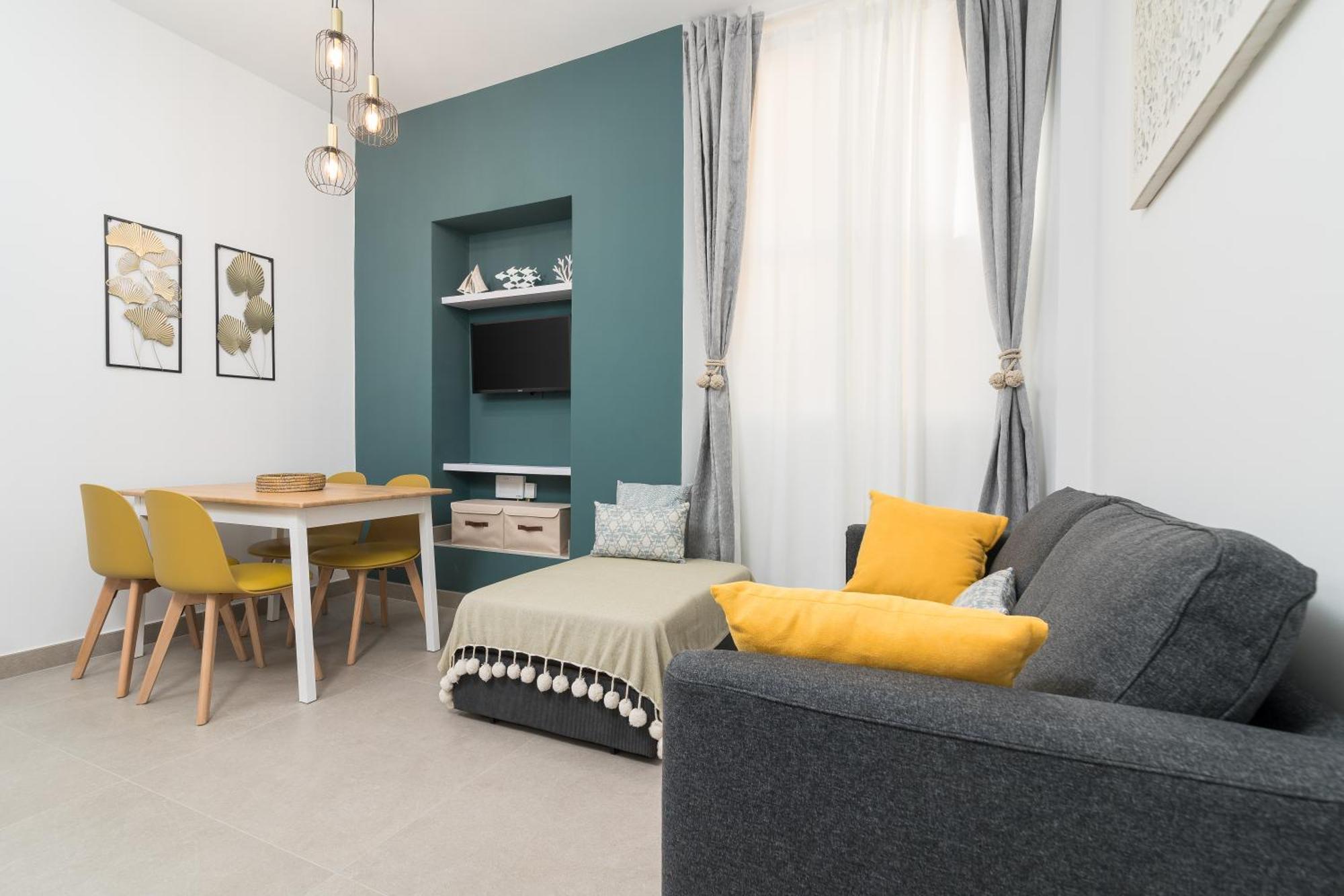 Suite Homes Alice Valentin มาลากา ภายนอก รูปภาพ